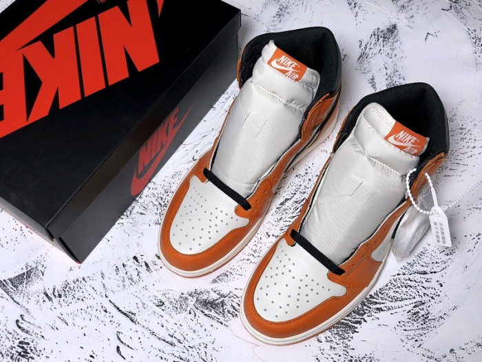 Air Jordan 1 Retro Reverse Shattered Backboard 555088-113