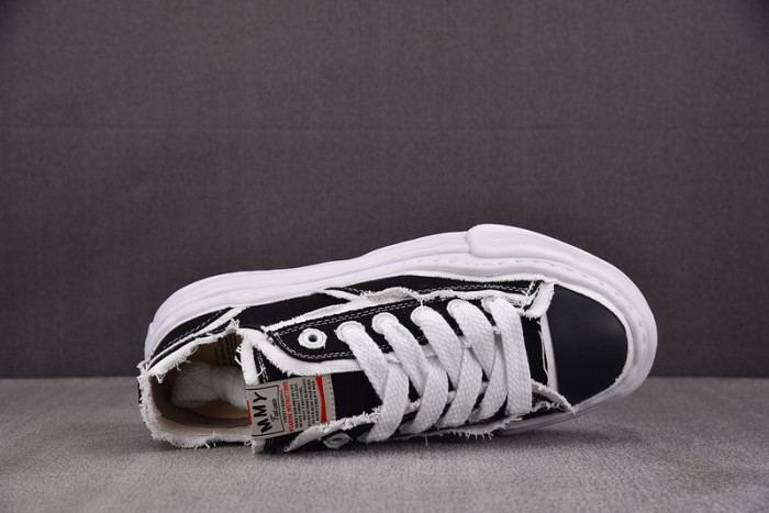 Ma*s*n mihara yasuhiro sneaker