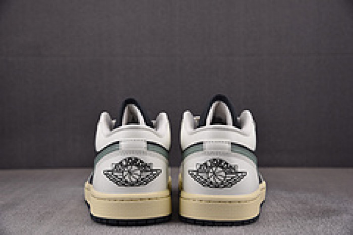 Jordan 1 Low Jade Smoke (Women