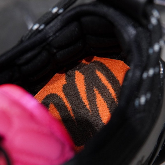 VERSA CHAIN REACTION VS-9