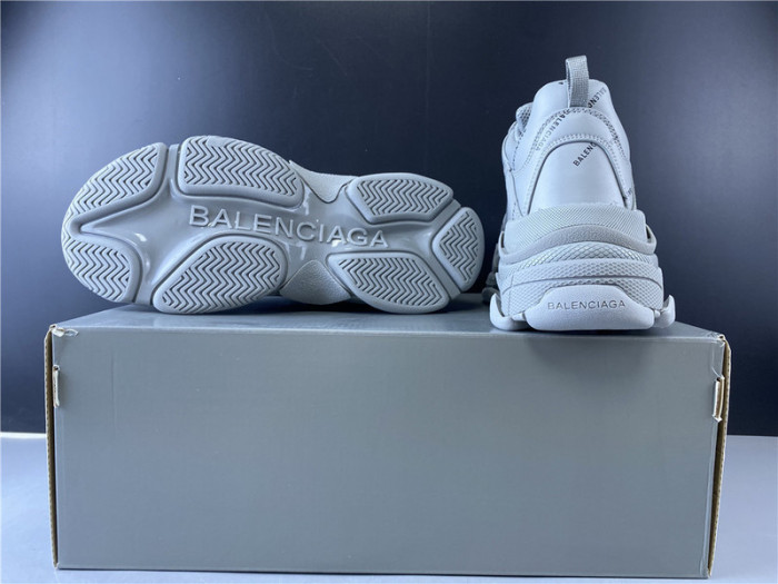 TRIPLES TRAINER SNEAKERS LETTERS 2000022