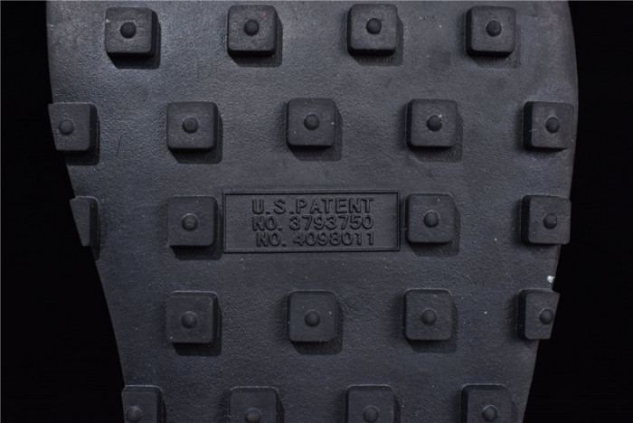 Sacai x Nike LDV Waffle Black BV0073-001